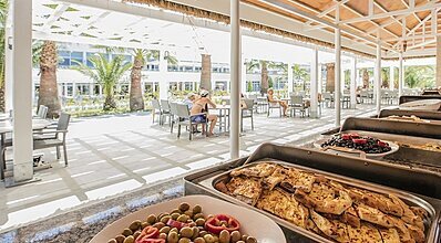 Palm Wings Ephesus Beach Resort Yeme / İçme