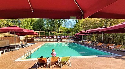 Park Hotel Polonezköy Havuz / Deniz