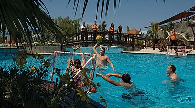 Pemar Beach Resort Hotel Havuz / Deniz