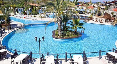 Pemar Beach Resort Hotel Havuz / Deniz