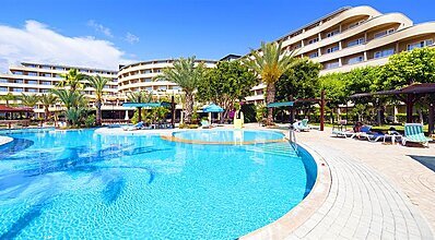 Pemar Beach Resort Hotel Havuz / Deniz