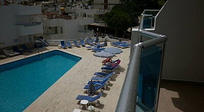 Ponz Hotel Kusadasi Havuz / Deniz