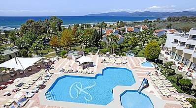 Richmond Ephesus Resort Havuz / Deniz
