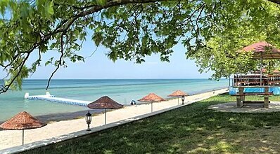 Rizom Tatil Köyü Havuz / Deniz