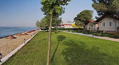 Rizom Tatil Köyü Havuz / Deniz
