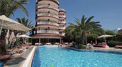 Romance Beach Otel Havuz / Deniz