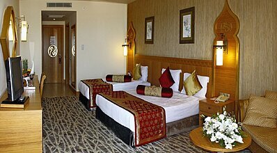 Royal Dragon Hotel Oda