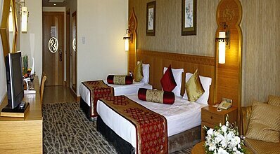 Royal Dragon Hotel Oda