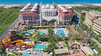 Royal Dragon Hotel Genel Görünüm