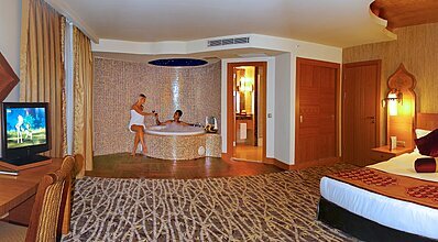 Royal Dragon Hotel Oda