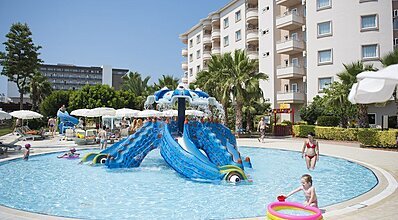 Royal Garden Beach Otel Havuz / Deniz