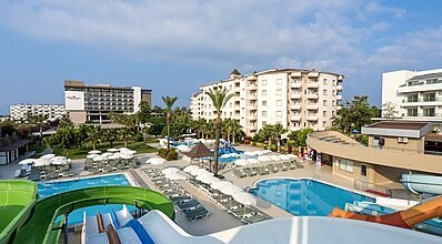 Royal Garden Beach Otel Havuz / Deniz
