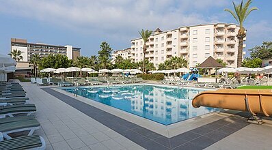 Royal Garden Beach Otel Havuz / Deniz