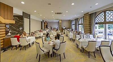 Royal Holiday Palace Yeme / İçme
