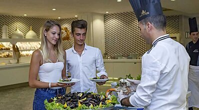 Royal Taj Mahal Hotel Side Yeme / İçme