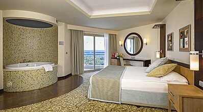 Royal Wings Hotel Lara Oda