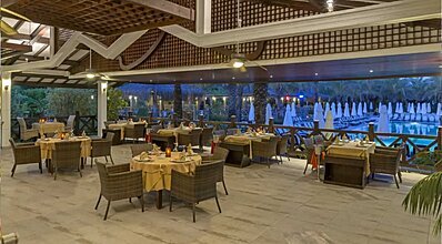 Royal Wings Hotel Lara Yeme / İçme