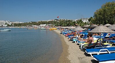 Sami Beach Hotel Havuz / Deniz