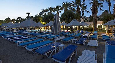 Sami Beach Hotel Havuz / Deniz