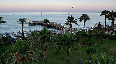 Saphir Hotel & Villas Havuz / Deniz