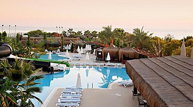 Saturn Palace Resort Hotel Havuz / Deniz