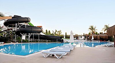 Saturn Palace Resort Hotel Havuz / Deniz