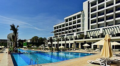 Seaden Valentine Resort & Spa Havuz / Deniz