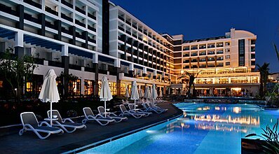 Seaden Valentine Resort & Spa Havuz / Deniz