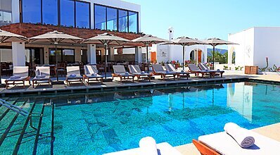 Senses Hotel Havuz / Deniz