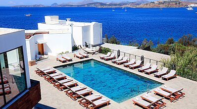 Senses Hotel Havuz / Deniz
