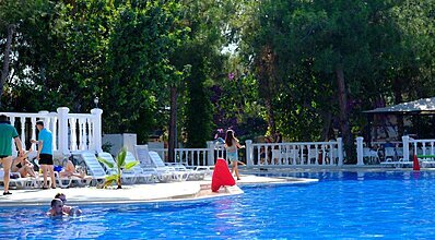 Senza Garden Holiday Club Havuz / Deniz