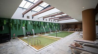 Seven For Life Termal Otel Havuz / Deniz