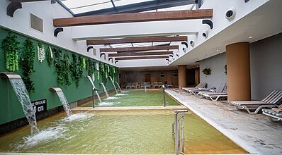 Seven For Life Termal Otel Havuz / Deniz