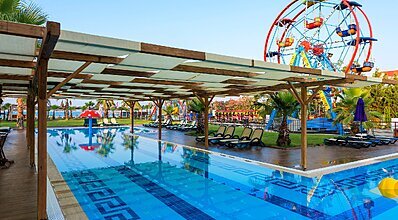 Siam Elegance Hotels Spa Havuz / Deniz