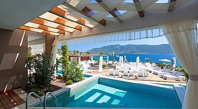 Sign By Ersan Havuz / Deniz