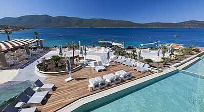 Sign By Ersan Havuz / Deniz