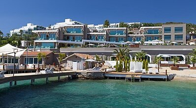 Sign By Ersan Havuz / Deniz