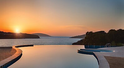 Sirene Luxury Hotel Bodrum Havuz / Deniz