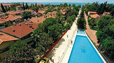 Sırma Hotel Havuz / Deniz