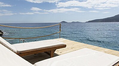 Soothe Hotel Havuz / Deniz