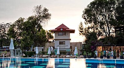 Sueno Hotels Beach Side Havuz / Deniz