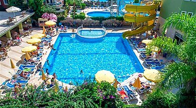 Sun Star Beach Hotel Havuz / Deniz