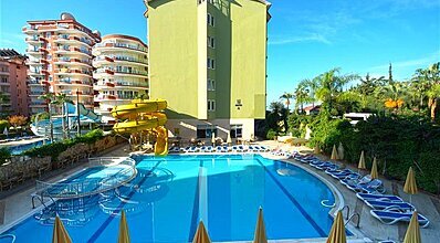 Sun Star Beach Hotel Havuz / Deniz