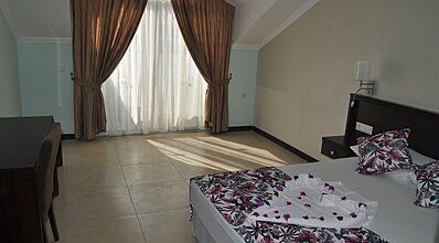 Sunshine Holiday Resort Oda