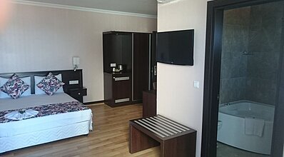 Sunshine Holiday Resort Oda