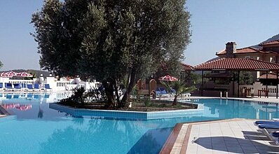 Sunshine Holiday Resort Havuz / Deniz