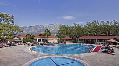 Telmessos Neva Hotel Havuz / Deniz