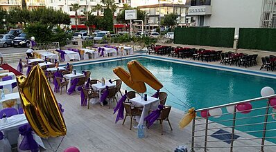 Temple Miletos Hotel Havuz / Deniz