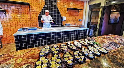 The Bay Beach Club Yeme / İçme