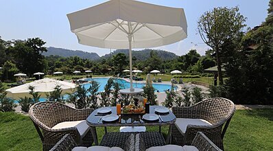 The Bay Beach Club Oda